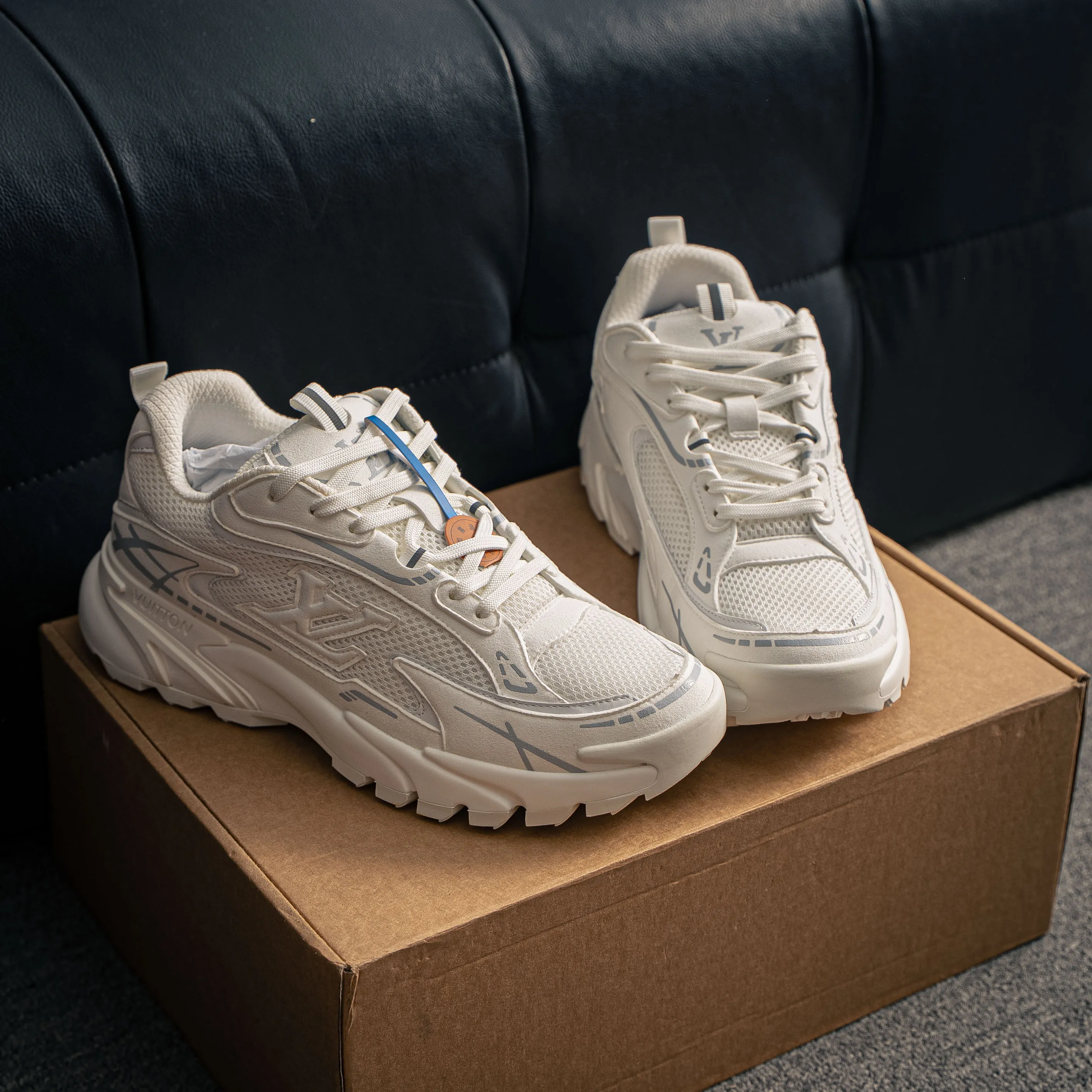 # Lv Tatic Runner Tatic Runner Series Platform Sole Chunky Sneakers， Retro Shoes ， 。Shoes ， "VUITTO